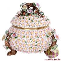 Ваза конфетница в императорском стиле. Высота 21 см. Фарфор. Ручная работа. Подарочная упаковка