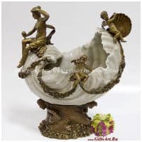 Ваза в антикварном стиле На волне. Белая коллекция. Фарфор и бронза. Ручная работа. Высота 40 см