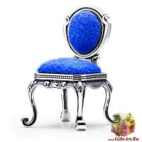 Серебряная игольница "Двенадцатый стул". Серебро 925 пробы. Россия. Подарочная упаковка. Серебряная игольница "Двенадцатый стул". Серебро 925 пробы. Россия. Подарочная упаковка.