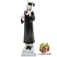 Выпускница. Фарфоровая статуэтка. Высота 30 см
