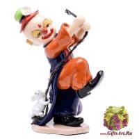 Клоун и Тотошка фарфоровая статуэтка. Высота 15,5 см