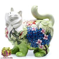 Фарфоровая статуэтка Кошка. Копилка. Серия Цветы. Длина 30 см