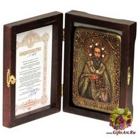 Настольная икона &quot;Святитель Василий Великий&quot; на мореном дубе