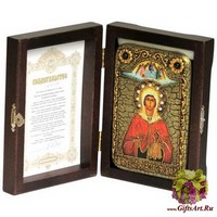 Настольная икона &quot;Святая великомученица Анастасия Узорешительница&quot; на мореном дубе