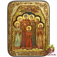 Подарочная икона &quot;Святые царственные страстотерпцы&quot; на мореном дубе