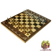 Шахматы исторические &quot;Великая Отечественная Война&quot; с фигурами из покрашенного цинкового сплава