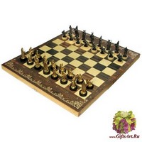 Шахматы исторические &quot;Ледовое побоище&quot; с фигурами из черненого цинкового сплава